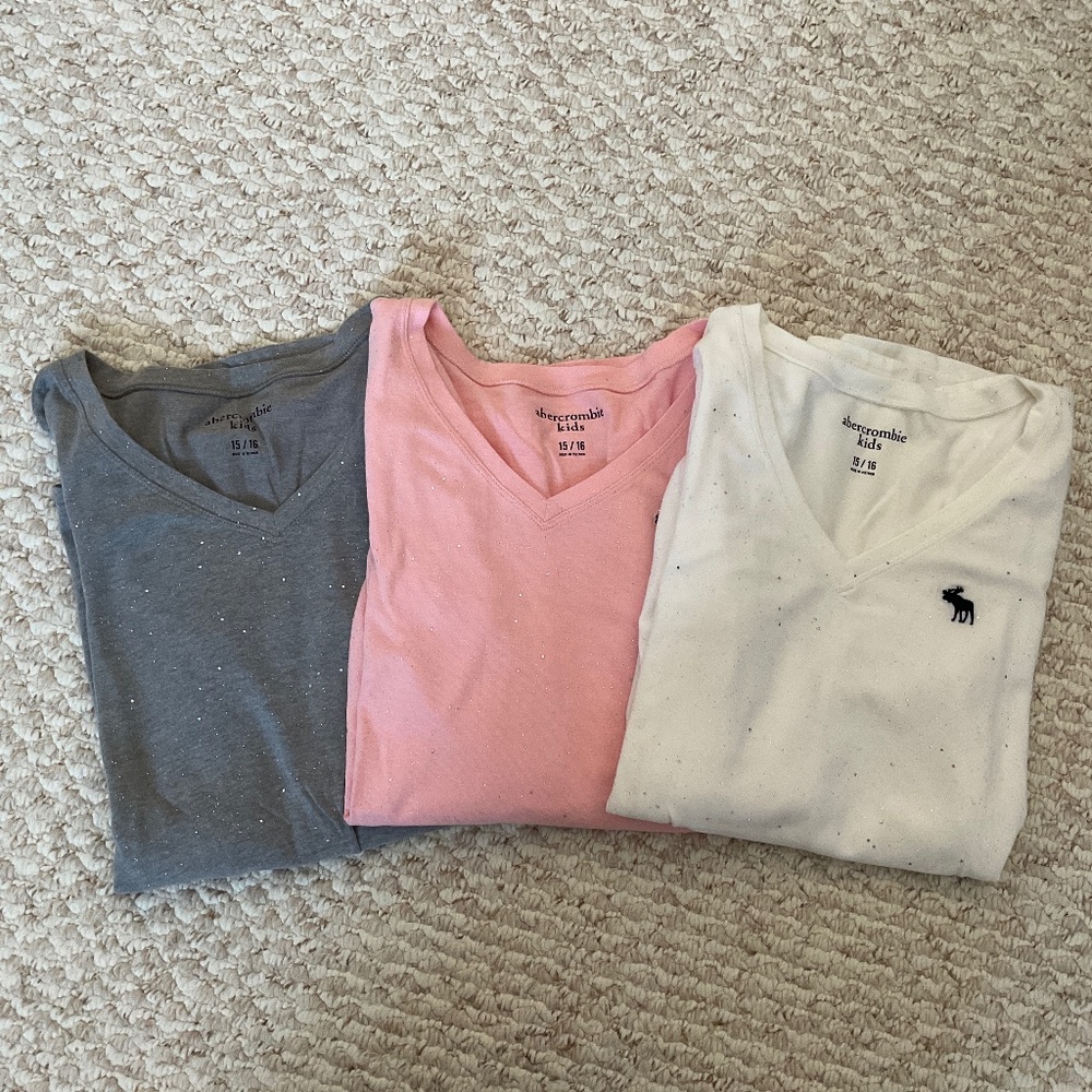✨ Abercrombie kids - GIRLS sparkle long sleeve